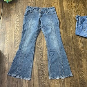 Joujou y2k bell bottom jeans